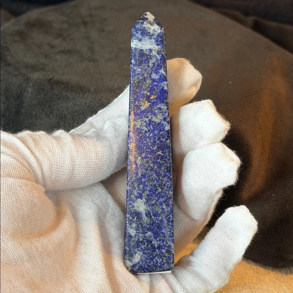 Bundle of 2 Earth Mined Polished Lapis Lazuli Points 3”-3.75” - Picture 4 of 11